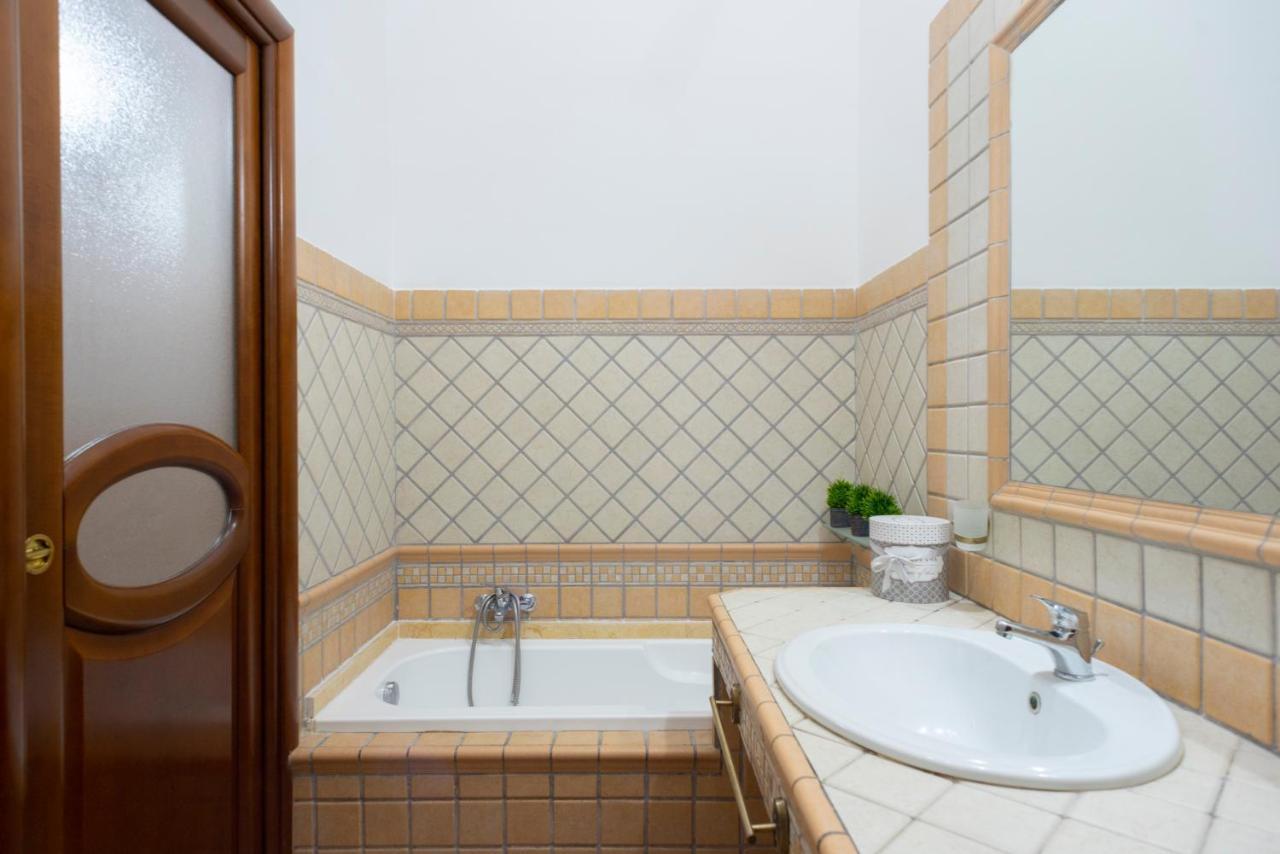 Spaccanapoli Home Екстериор снимка